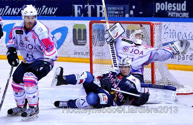 Grenoble  5 - 2 Epinal 