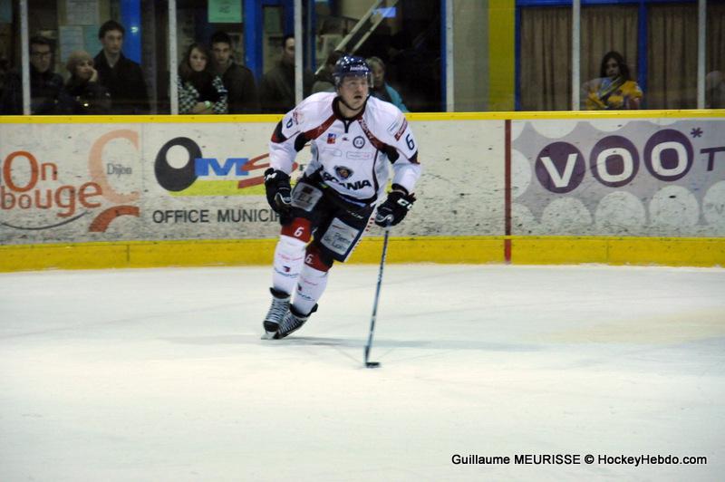 Dijon  4 - 5 Angers 