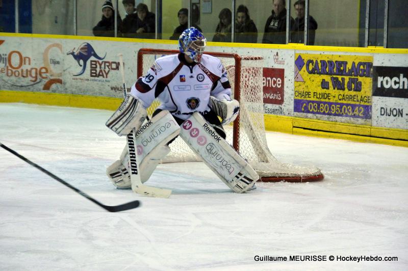 Dijon  4 - 5 Angers 