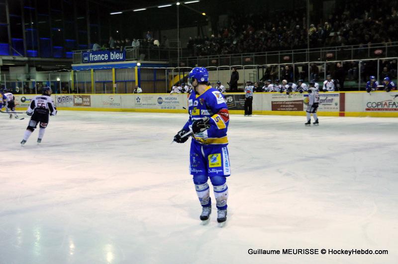 Dijon  4 - 5 Angers 