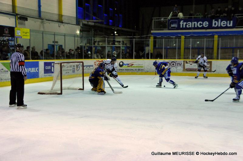 Dijon  4 - 5 Angers 