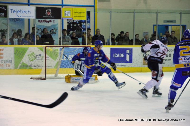 Dijon  4 - 5 Angers 