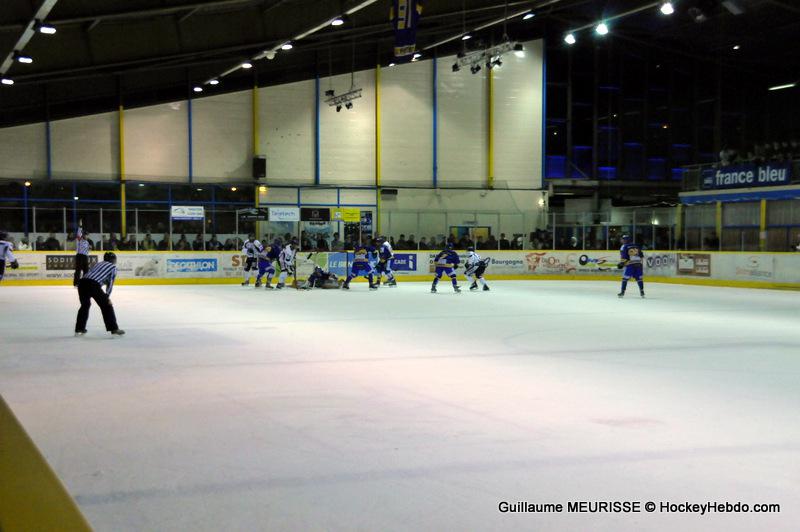 Dijon  4 - 5 Angers 