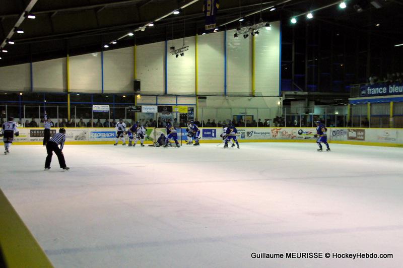Dijon  4 - 5 Angers 