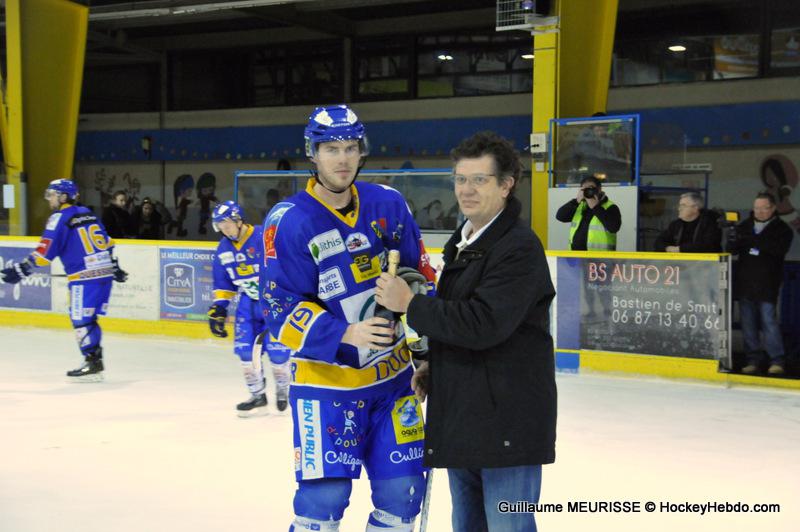 Dijon  4 - 5 Angers 