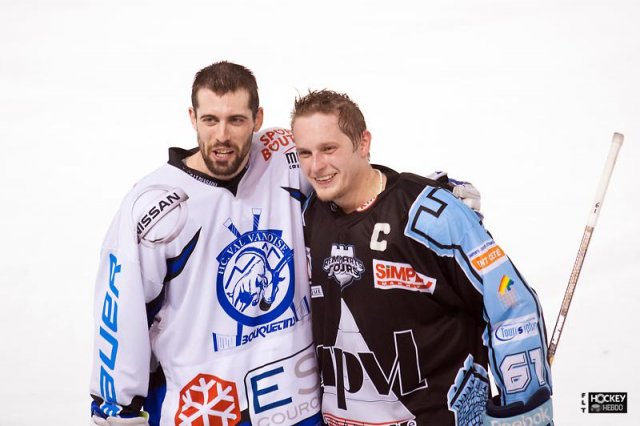 Photo hockey match Tours  - Courchevel-Méribel-Pralognan le 12/01/2013