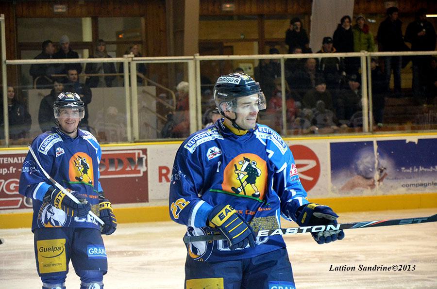 Chamonix  4 - 3 Briançon 