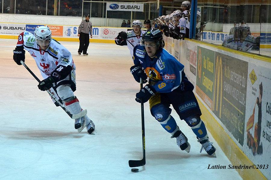 Chamonix  4 - 3 Briançon 