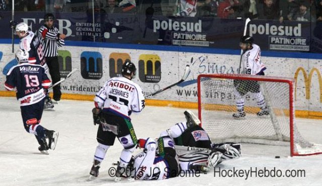 Photo hockey match Grenoble  - Caen  le 18/01/2013