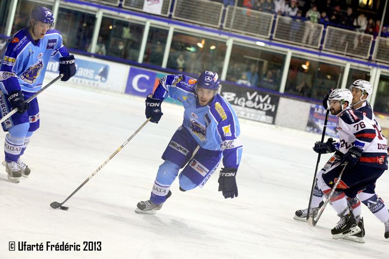 Villard-de-Lans 4 - 6 Grenoble 