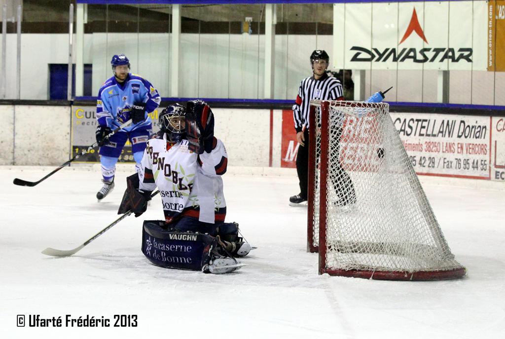 Villard-de-Lans 4 - 6 Grenoble 