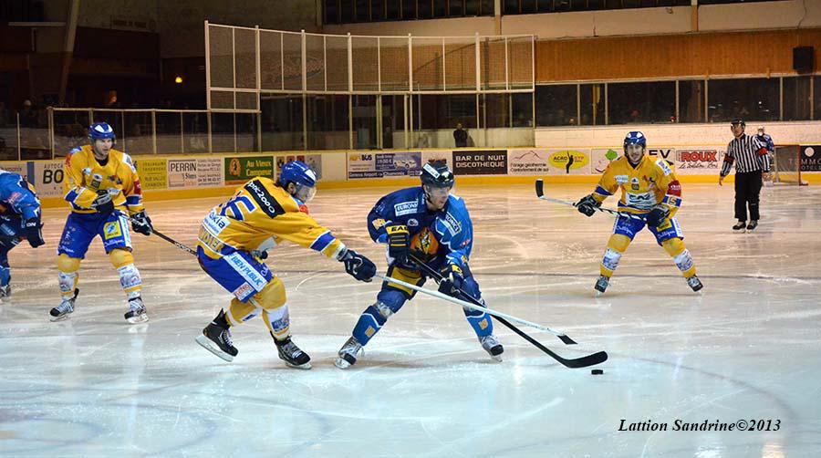 Chamonix  3 - 4 Dijon 