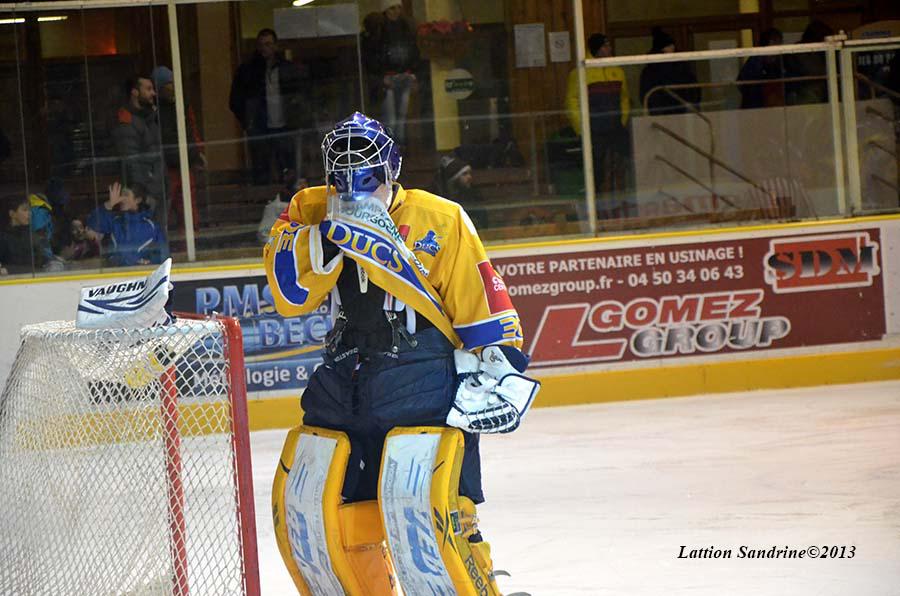 Chamonix  3 - 4 Dijon 