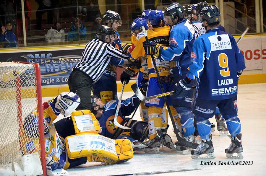 Chamonix  3 - 4 Dijon 