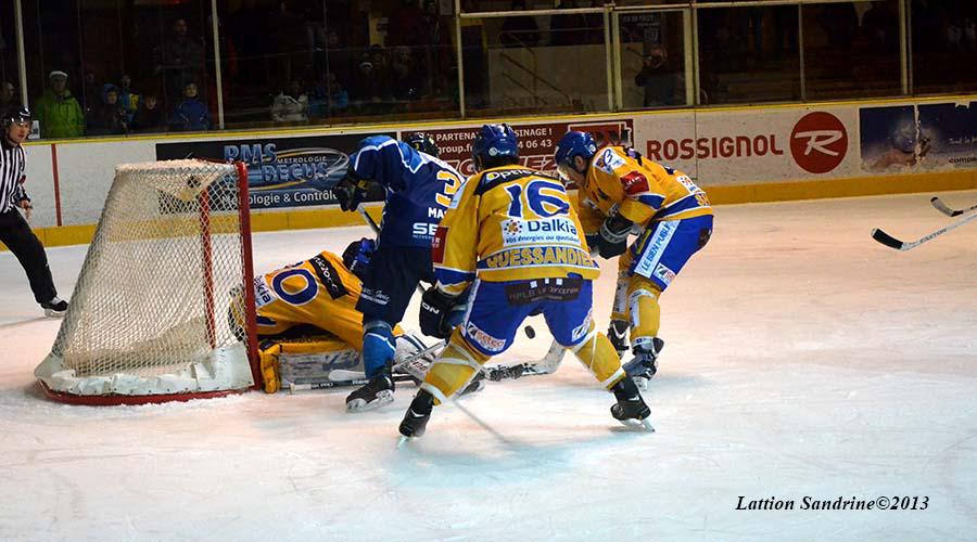 Chamonix  3 - 4 Dijon 