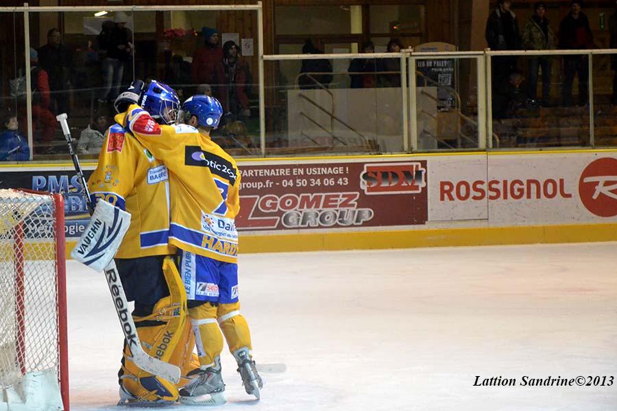 Chamonix  3 - 4 Dijon 
