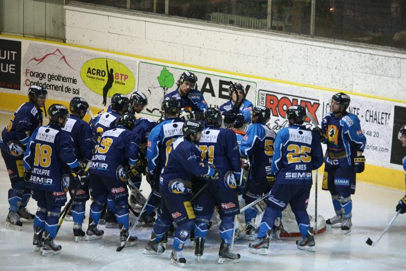 Chamonix  6 - 4 Grenoble 