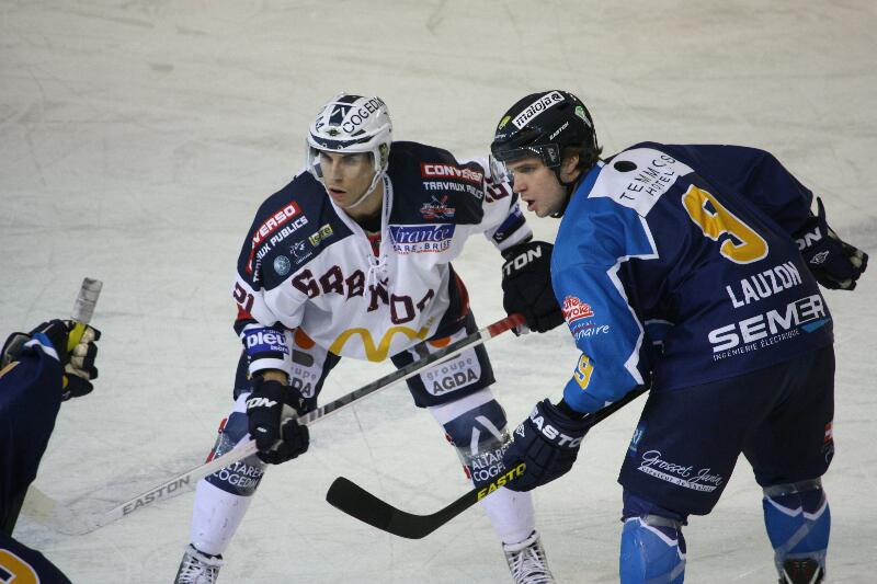 Chamonix  6 - 4 Grenoble 
