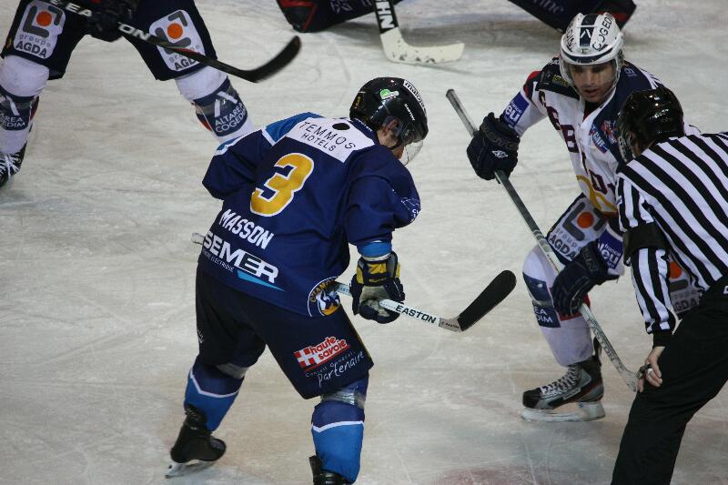 Chamonix  6 - 4 Grenoble 