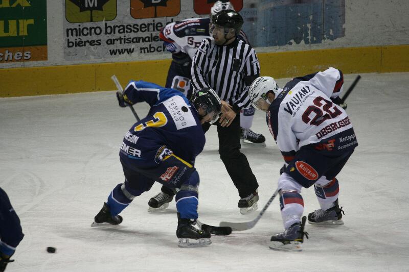 Chamonix  6 - 4 Grenoble 