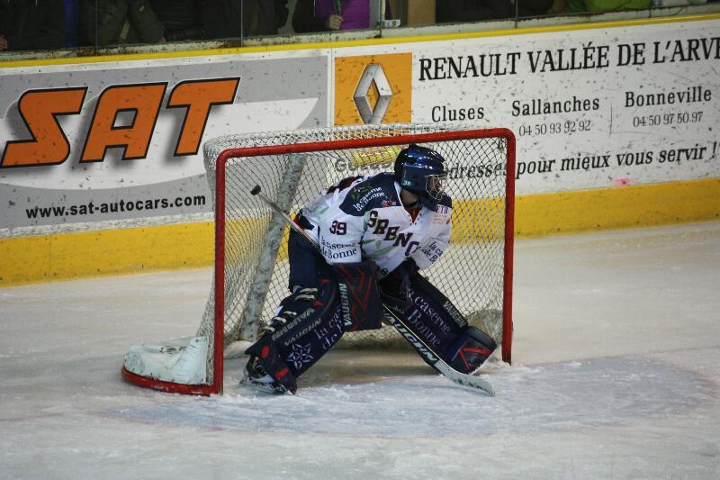 Chamonix  6 - 4 Grenoble 