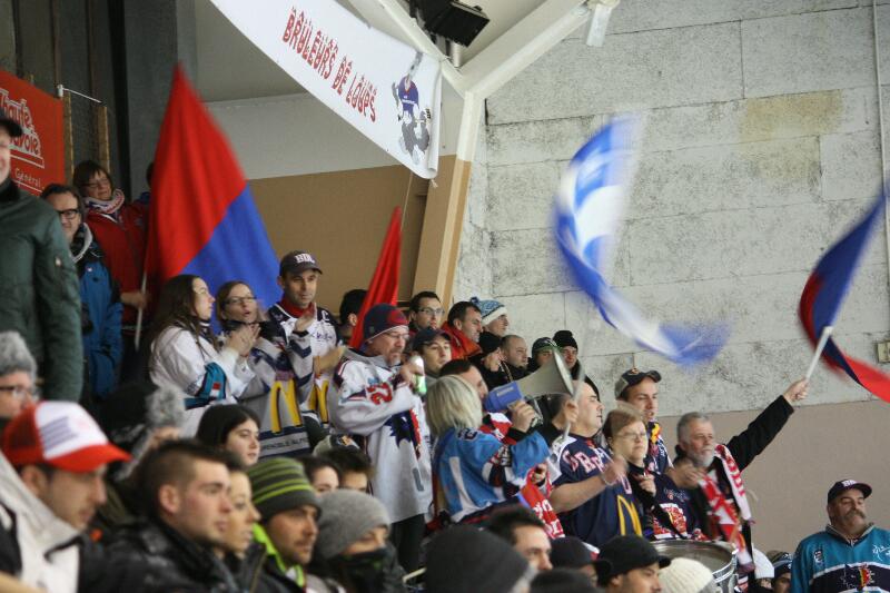 Chamonix  6 - 4 Grenoble 
