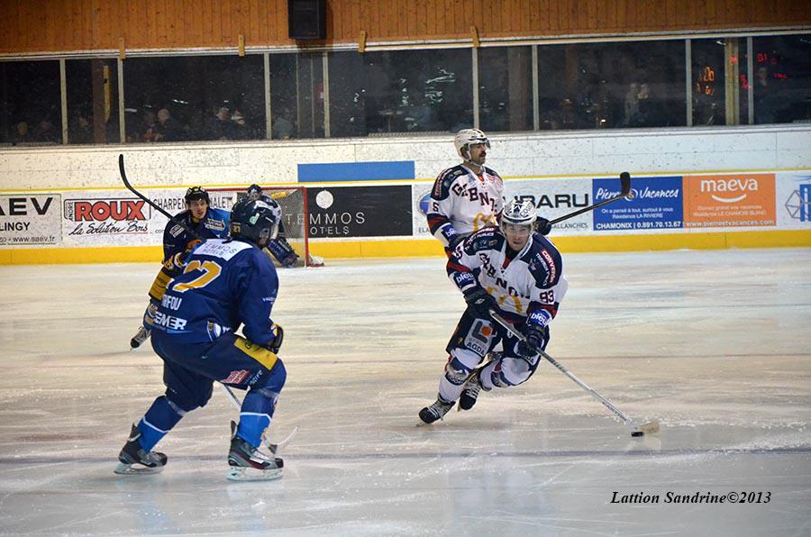 Chamonix  6 - 4 Grenoble 