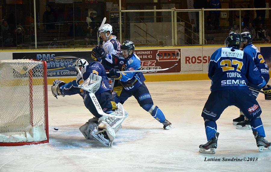 Chamonix  6 - 4 Grenoble 