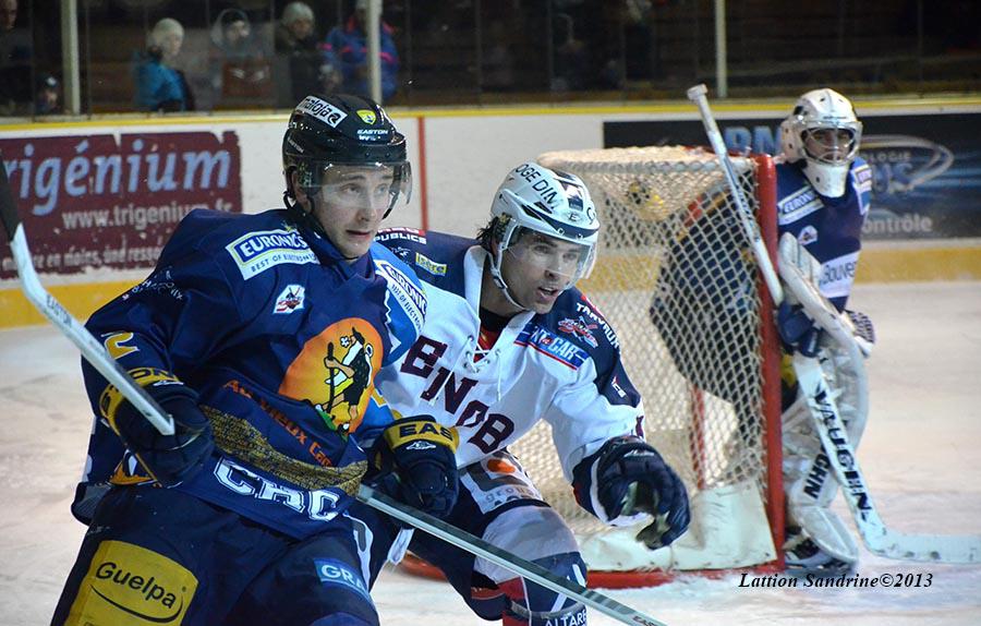 Chamonix  6 - 4 Grenoble 