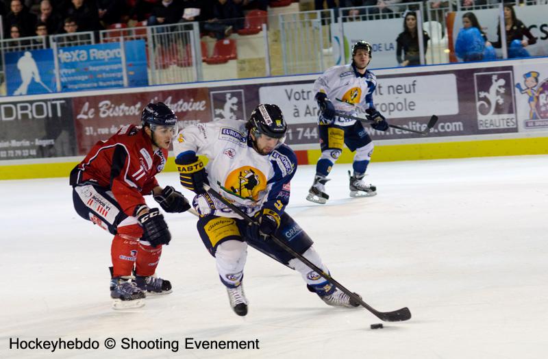 Angers  2 - 4 Chamonix 