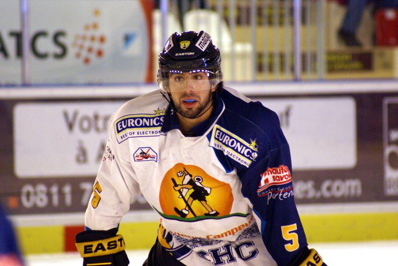 Angers  2 - 4 Chamonix 