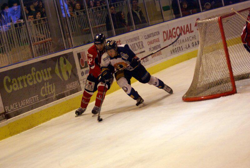Angers  2 - 4 Chamonix 