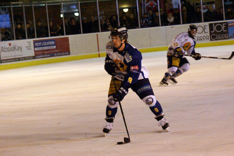 Angers  2 - 4 Chamonix 