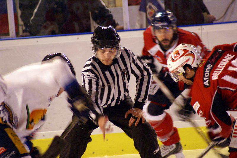 Angers  2 - 4 Chamonix 