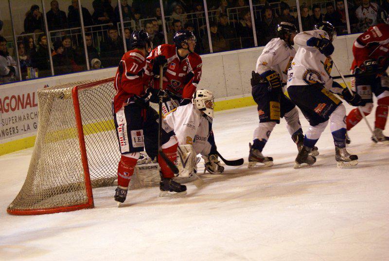 Angers  2 - 4 Chamonix 