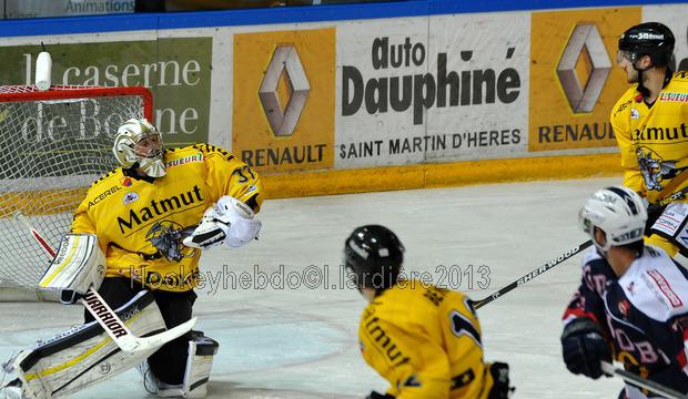 Grenoble  3 - 1 Rouen