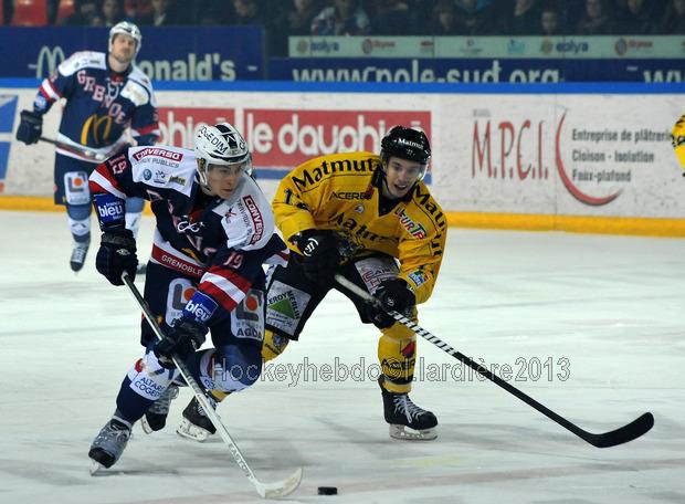 Grenoble  3 - 1 Rouen