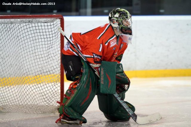 Photo hockey match Mont-Blanc - Neuilly/Marne le 09/02/2013