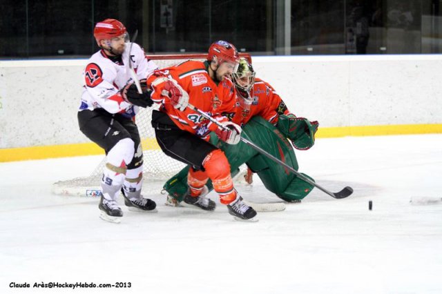 Photo hockey match Mont-Blanc - Neuilly/Marne le 09/02/2013