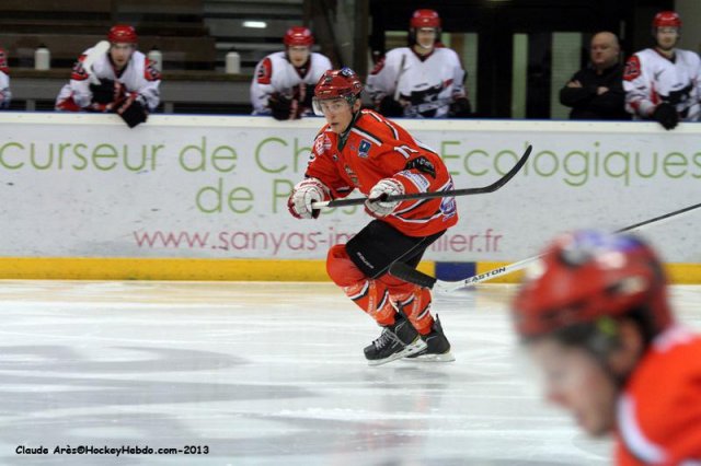 Photo hockey match Mont-Blanc - Neuilly/Marne le 09/02/2013