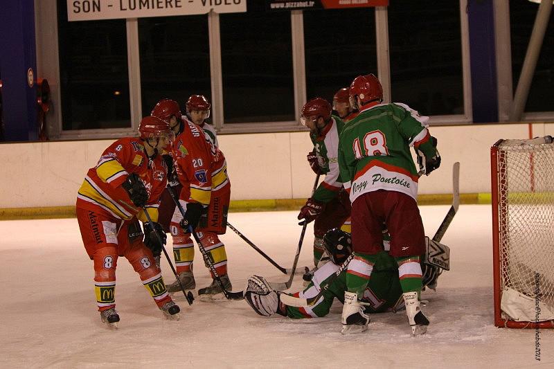 Orléans 6 - 2 Cergy-Pontoise II