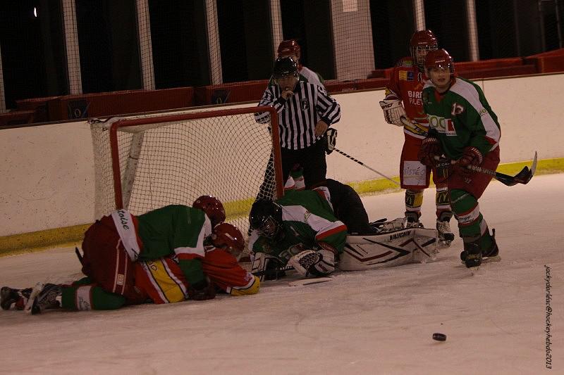 Orléans 6 - 2 Cergy-Pontoise II