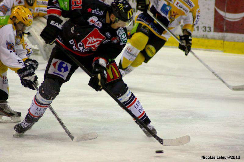 Amiens  3 - 4 Strasbourg 