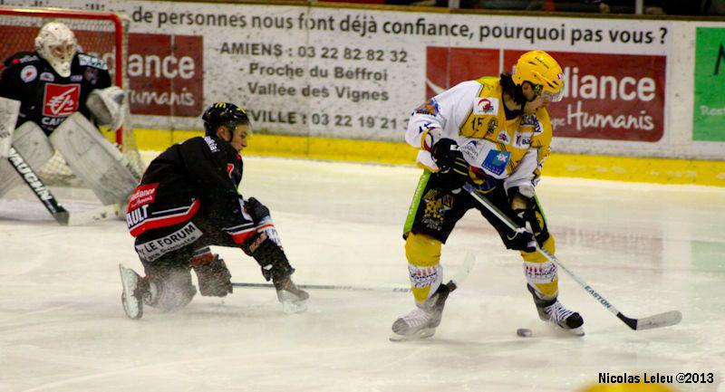 Amiens  3 - 4 Strasbourg 