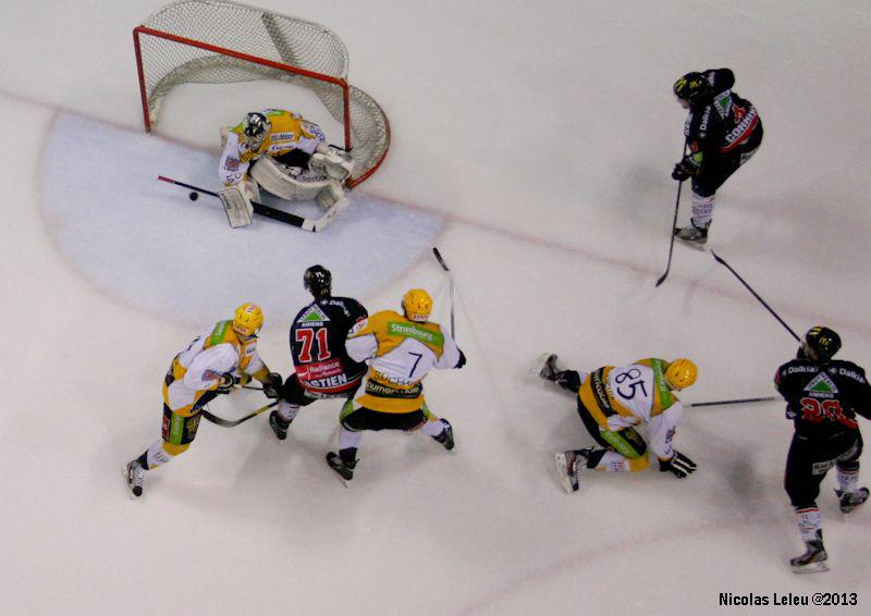 Amiens  3 - 4 Strasbourg 
