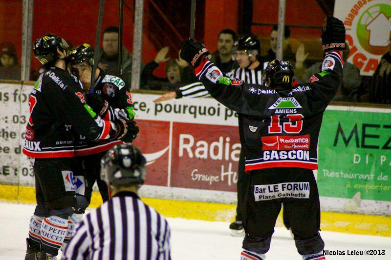Amiens  3 - 4 Strasbourg 
