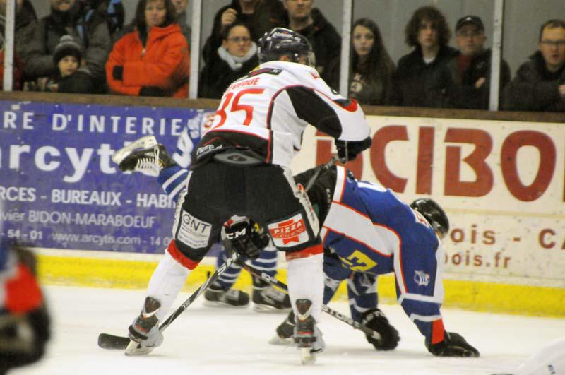 Caen  1 - 4 Angers 