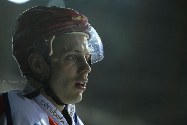Photo hockey reportage D2 : Le tiers de trop