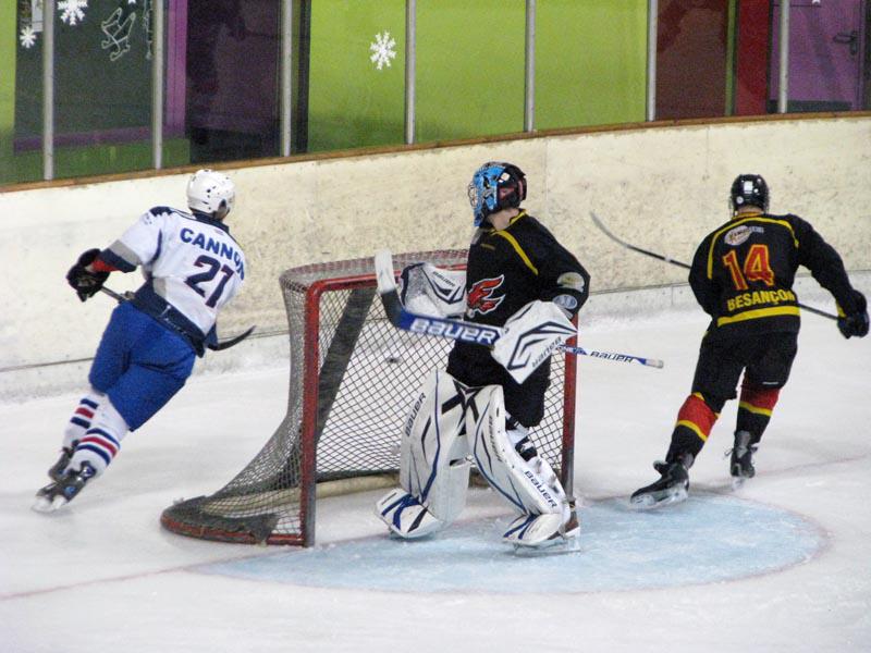 Besançon 4 - 4 Luxembourg