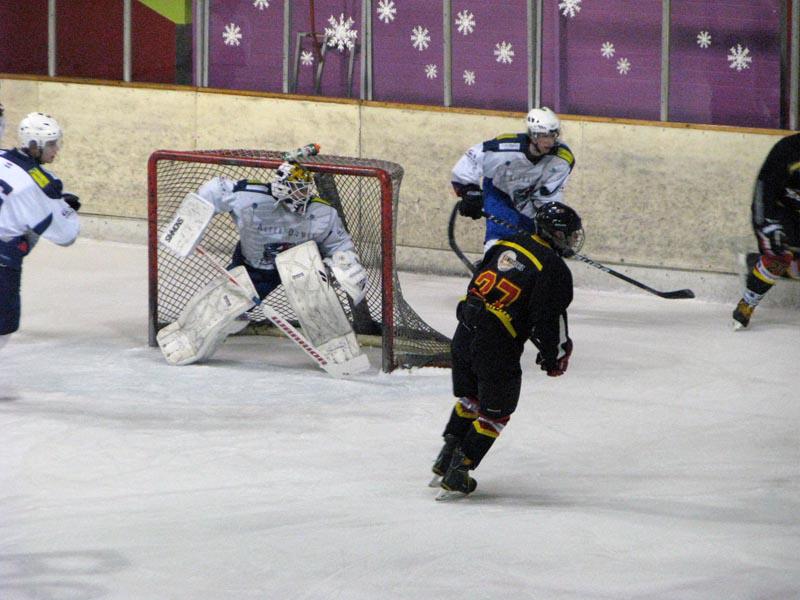 Besançon 4 - 4 Luxembourg